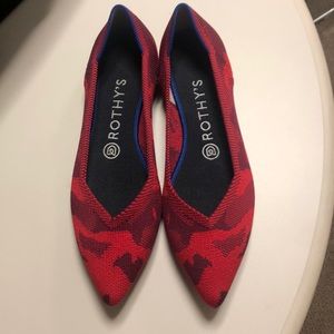 Rothy’s Red camouflage shoe SZ 8